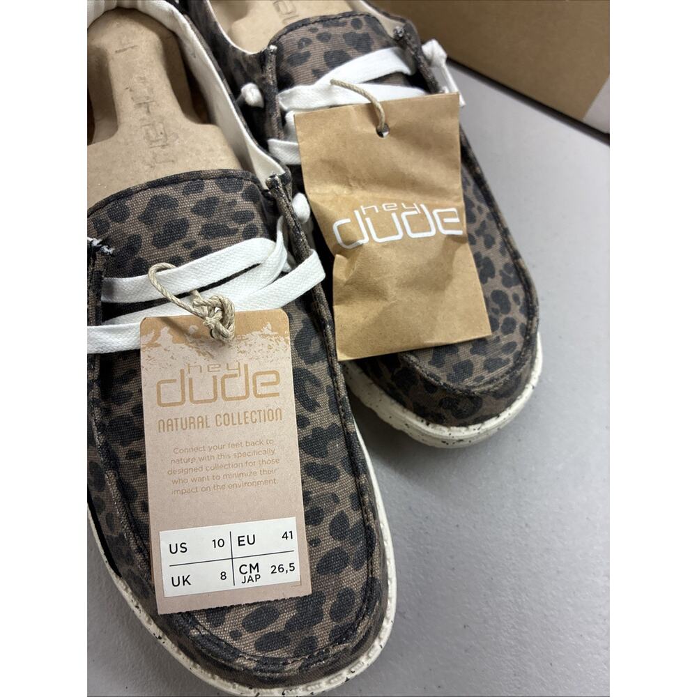 New Women's 10 Hey Dude Wendy Jungle Brown 121411532 NEW With Box Animal Print - Picture 4 of 6